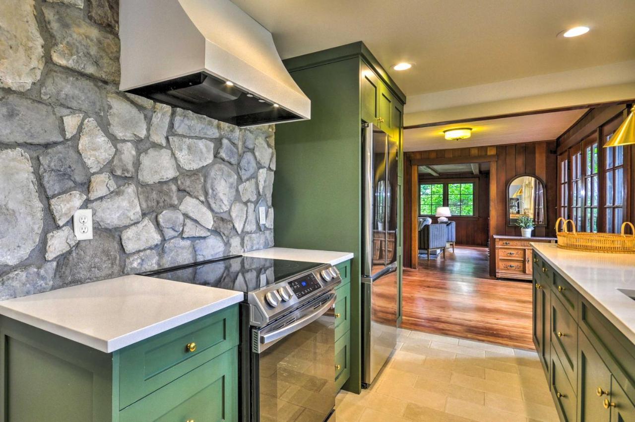 Peaceful And Elegant Cottage With Riverside View Oregon City Eksteriør billede