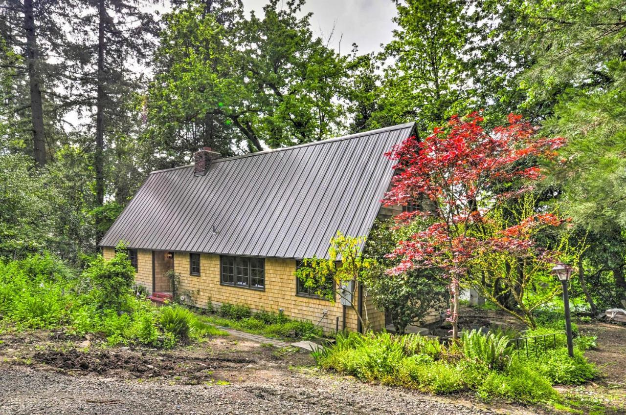 Peaceful And Elegant Cottage With Riverside View Oregon City Eksteriør billede